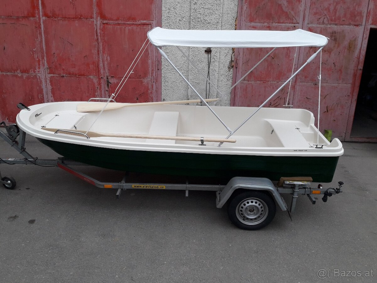 Ruderboot, Motorfischerboot Nikol 400 -