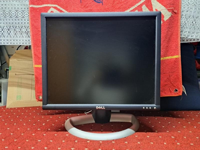 19" Monitor mit Garantie