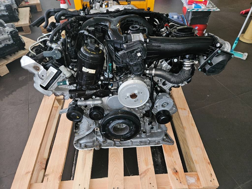 MOTOR CTB 3,0 TDI PORSCHE MACAN / A8 / Q5 8R