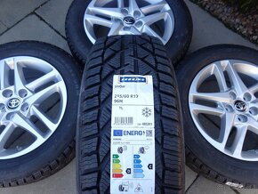 Toyota CH-R nagelneue winterradsatz 215/60R17 - 11