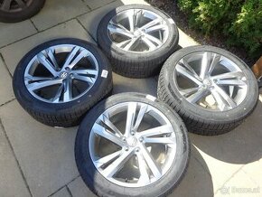 VW Tiguan neue winterradsatz 255/45R19 - 1