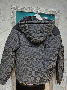 Winterjacke GUESS Logo Neuauflage - 2