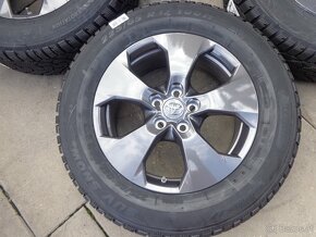 nagelneue winterradsatz Toyota RAV4  225/65R17 - 2