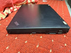 Laptop - Notebook i5 / 320 GB /14" Monitor - 3