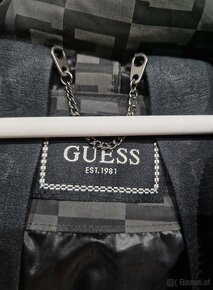 Winterjacke GUESS Logo Neuauflage - 5