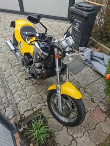 Yamaha FZX 750 - 5