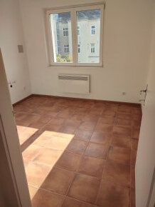 Topsanierte Wohnung mit Balkon in bester Anbindung - 6