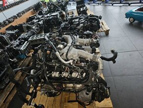 MOTOR CUD 4,2 TDI - 8