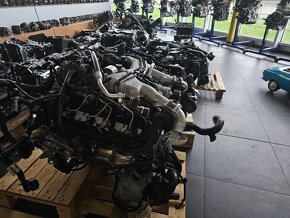 MOTOR CUD 4,2 TDI - 9